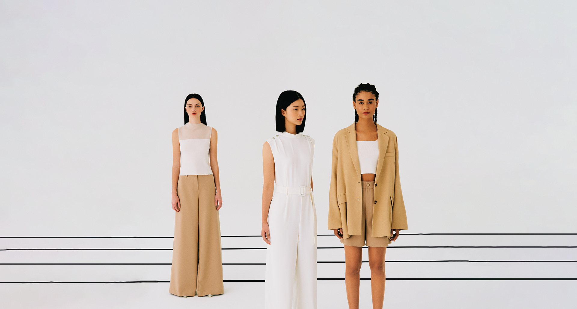 Smart Casual Fashion: 6 Tips for Women's Style iORA Smart Casual Fashion: 6 Tips for Women's Style iORA