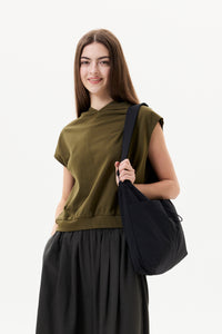 Hooded Sleeveless Pullover