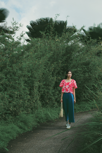 Inverted Pleat Denim Pants