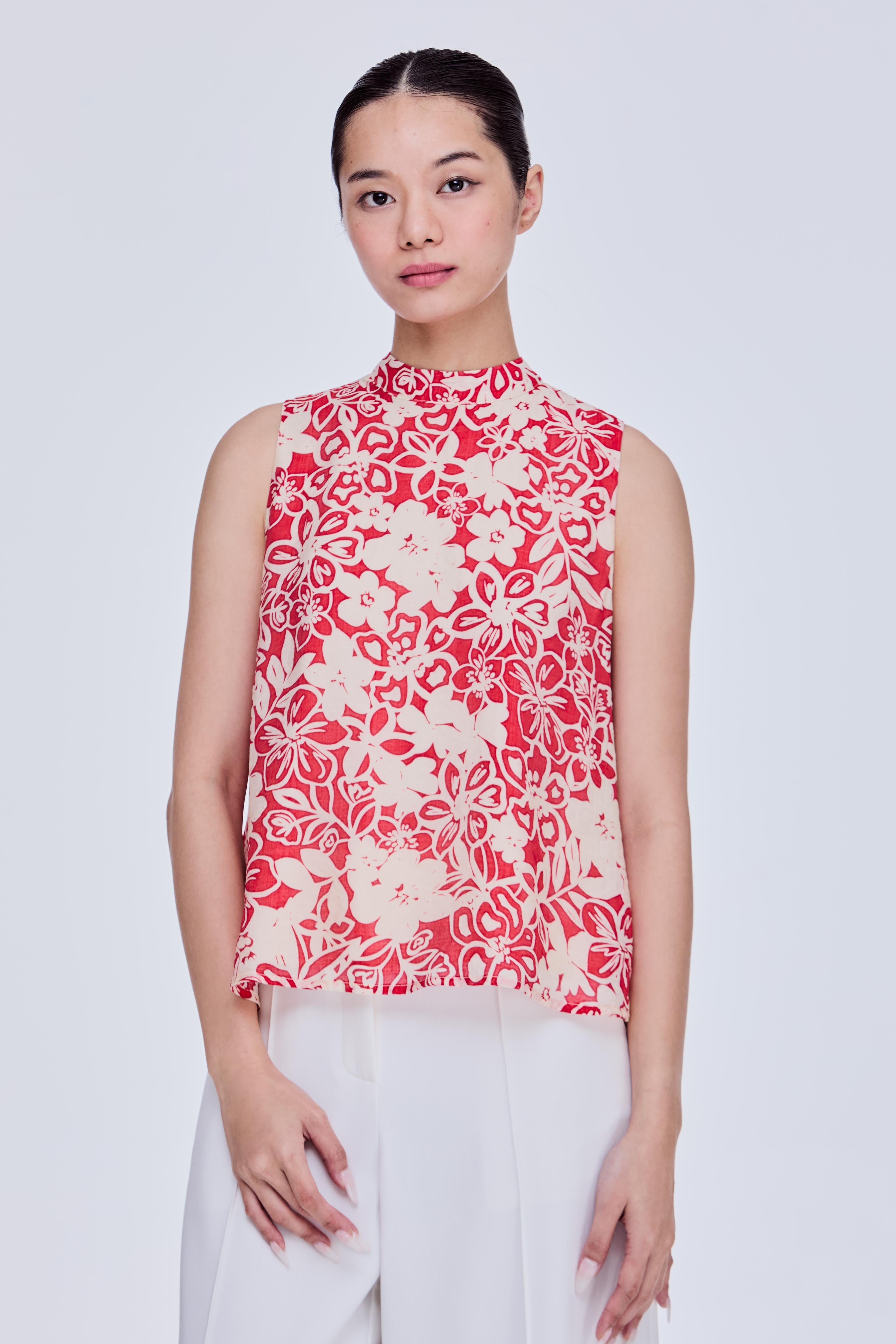 Iris and leaves print top
