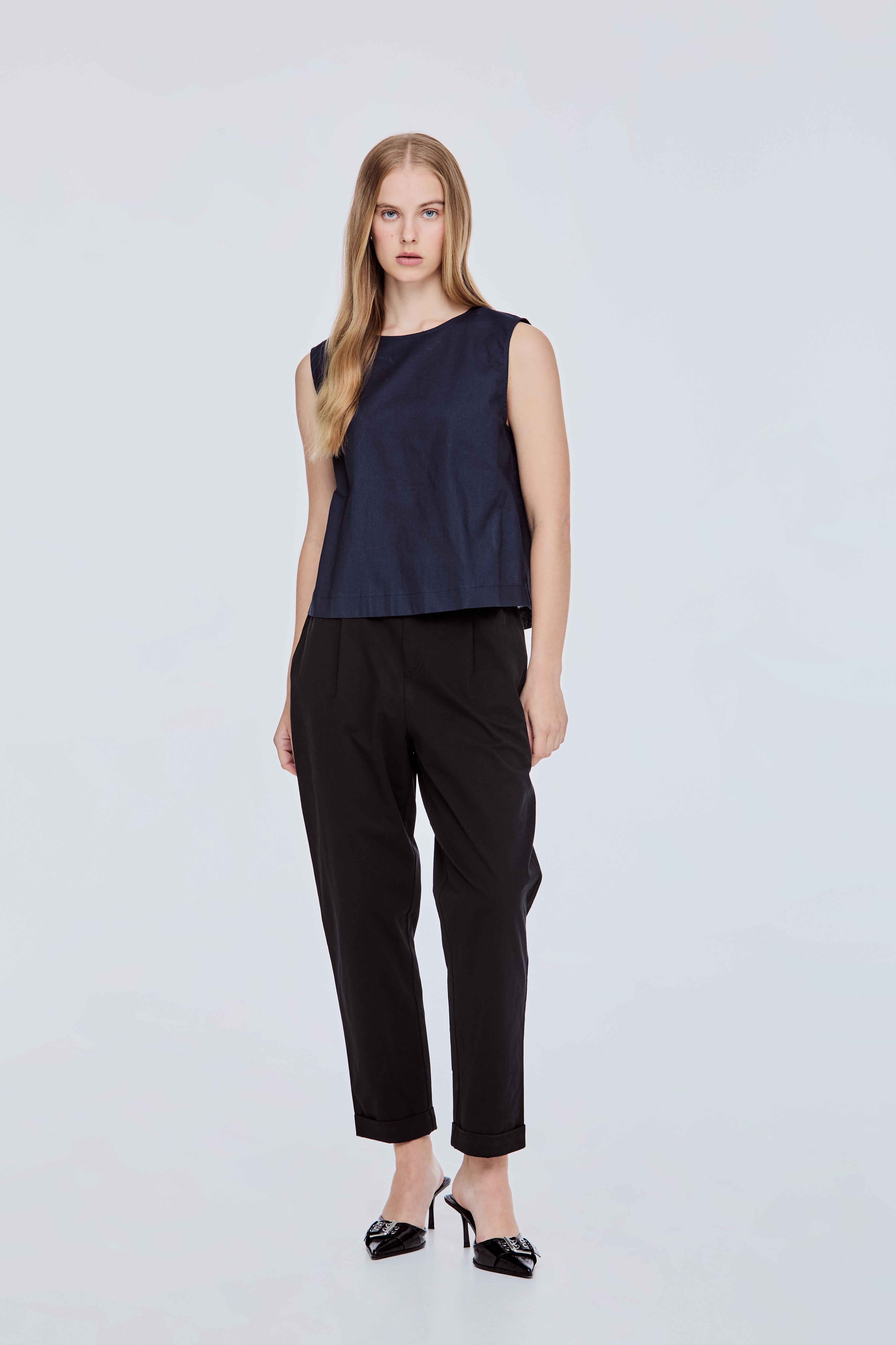 Button Back Sleeveless Blouse