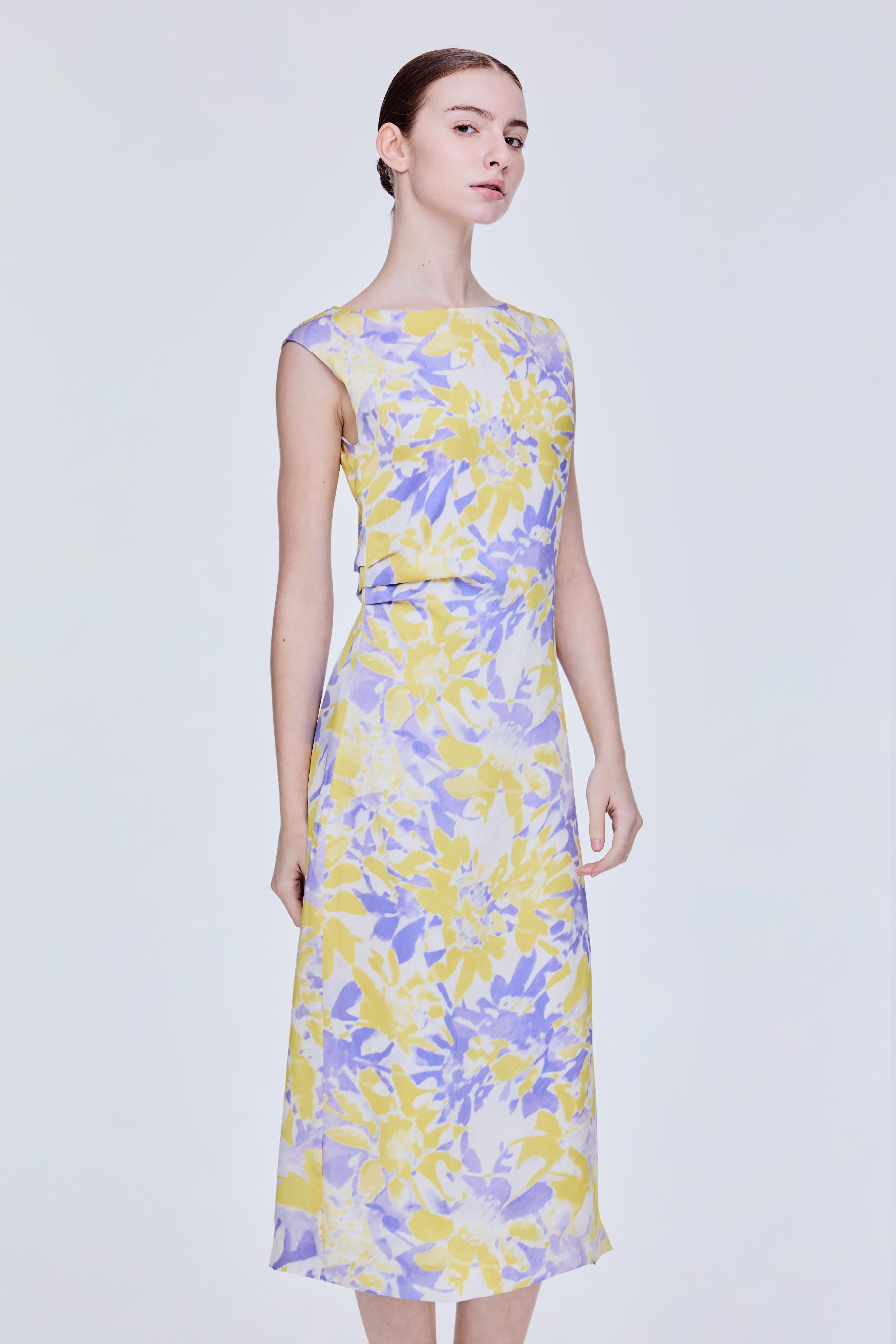 Waist Cinched Floral Midi Dress