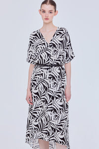 Relaxed Printed Dress