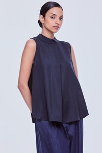 Pleated Sleeveless Sheen Blouse