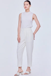 Pleated Tapered Pants
