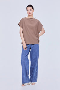 Relaxed Magyar Top