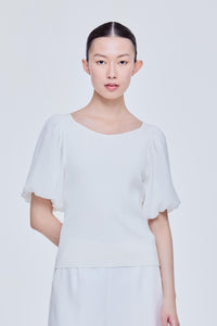 Puffed Sleeve Knit Blouse