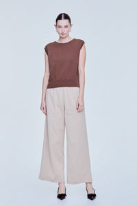Smart Sleeveless Knit Top