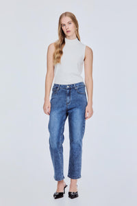 Straight Cut Jeans