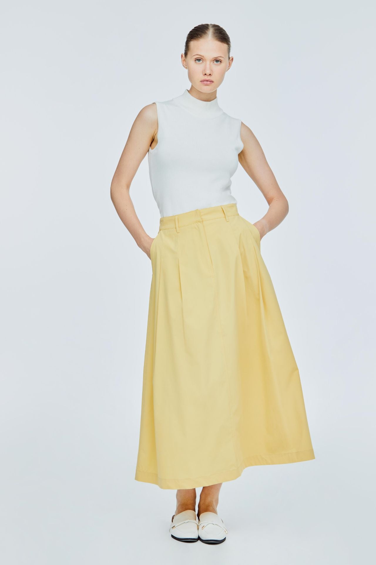 A line 2024 yellow skirt