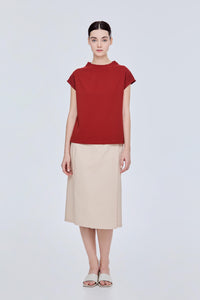 Magyar Neck Dart Top