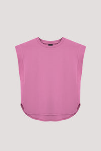 Versatile Magyar Tee