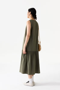 Flowy Sleeveless Maxi Dress