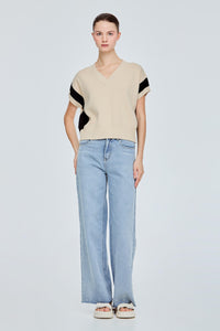 V-Neck Contrast Knitted Vest