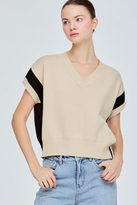 V-Neck Contrast Knitted Vest