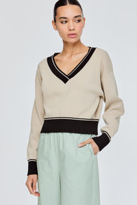 Relaxed V-Neck Crop Pullover