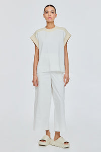 Contrast Fabric Sleeveless Top