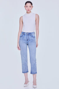 Semi-Tappered Denim Pants