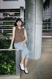 Sleeveless Polo Knit Top