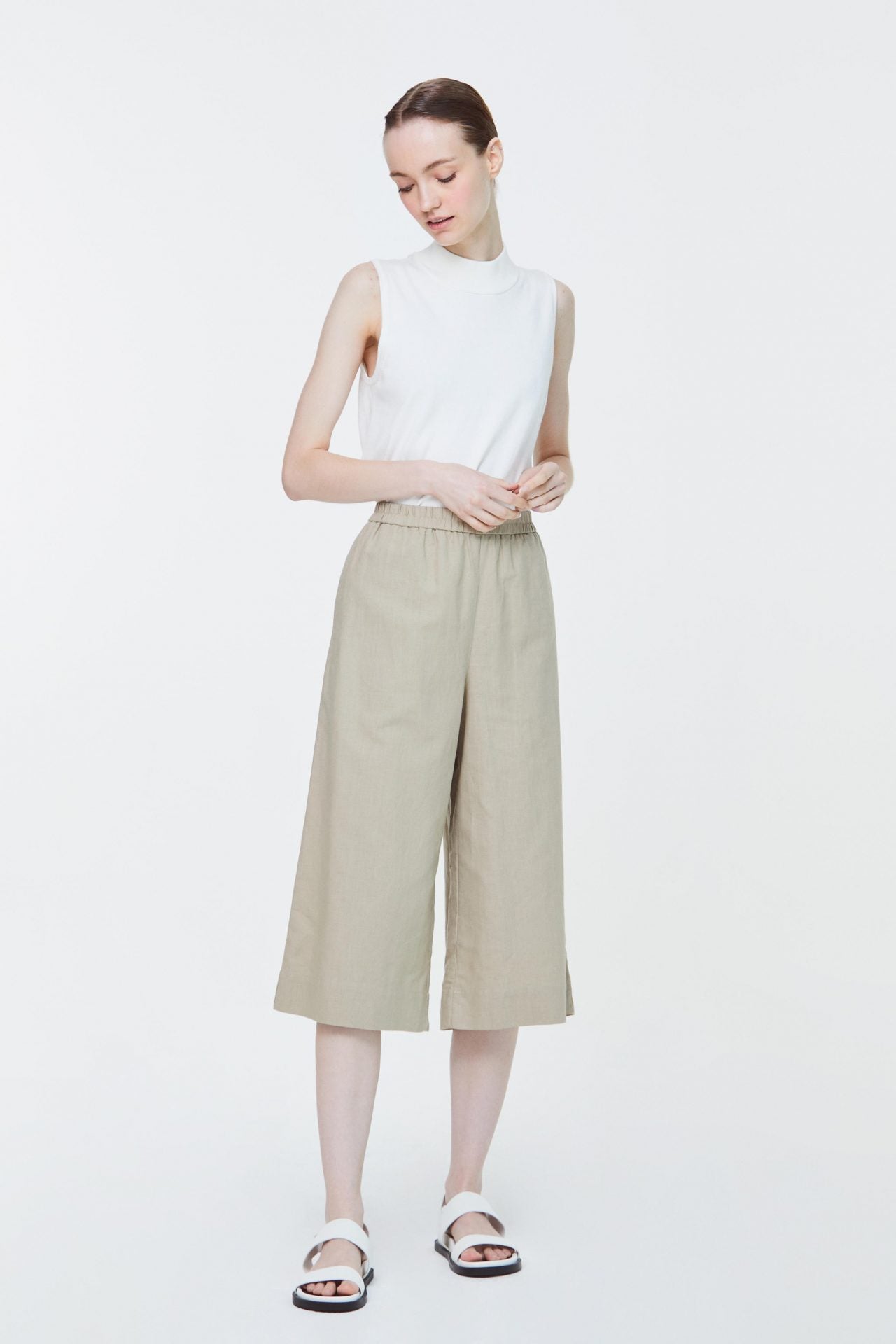 beige
