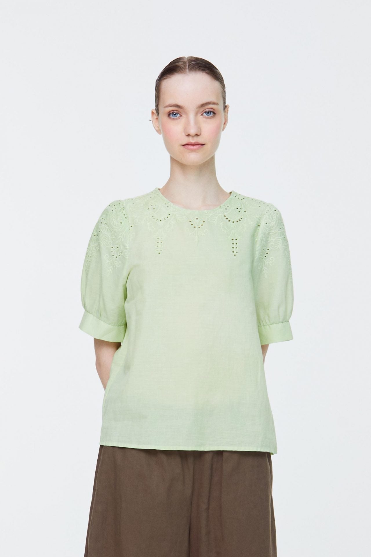 apple green
