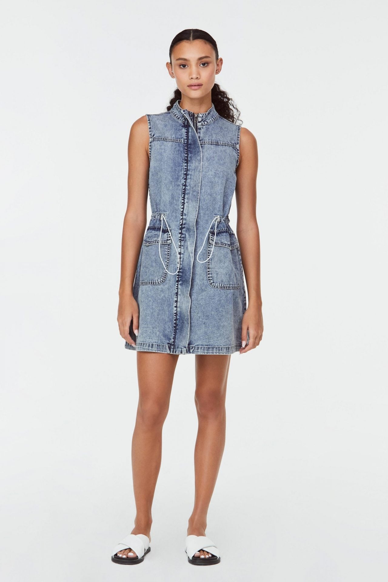 HighNeck Sleeveless Dress iORA