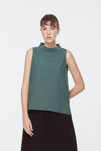 dark green