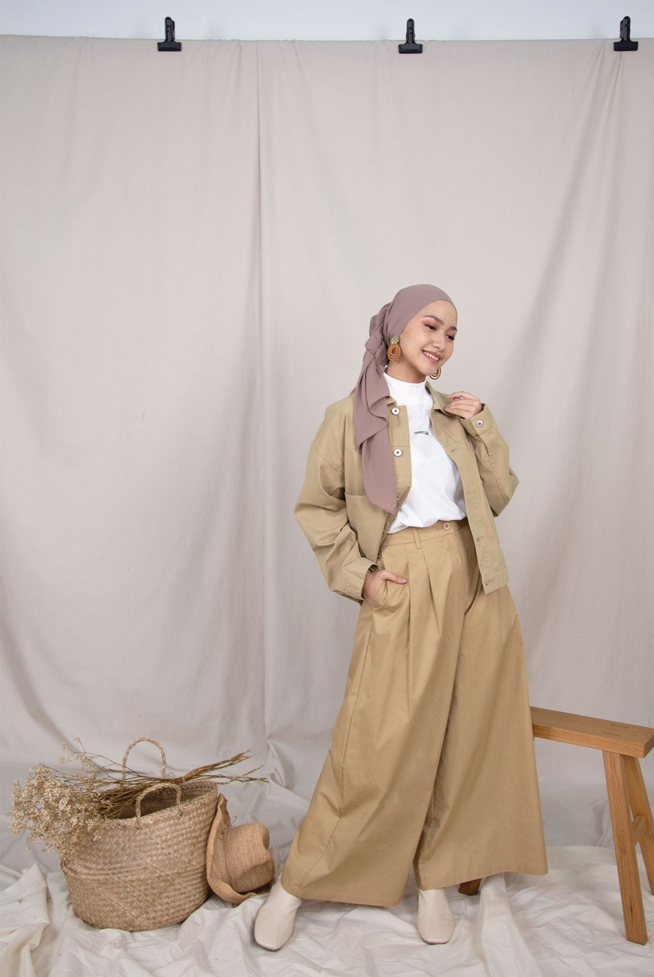Flared Pleated Trousers