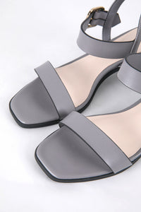 Buckle Details Block Heel Sandals