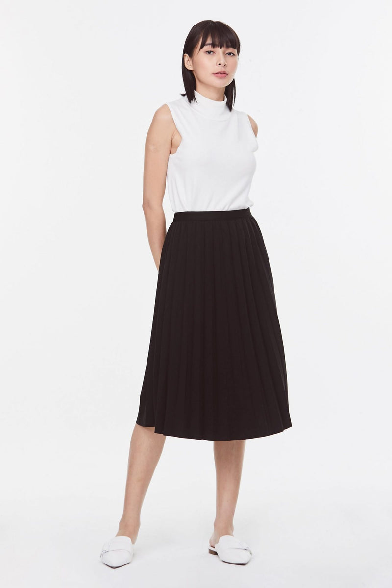 Black pleated 2025 flare skirt