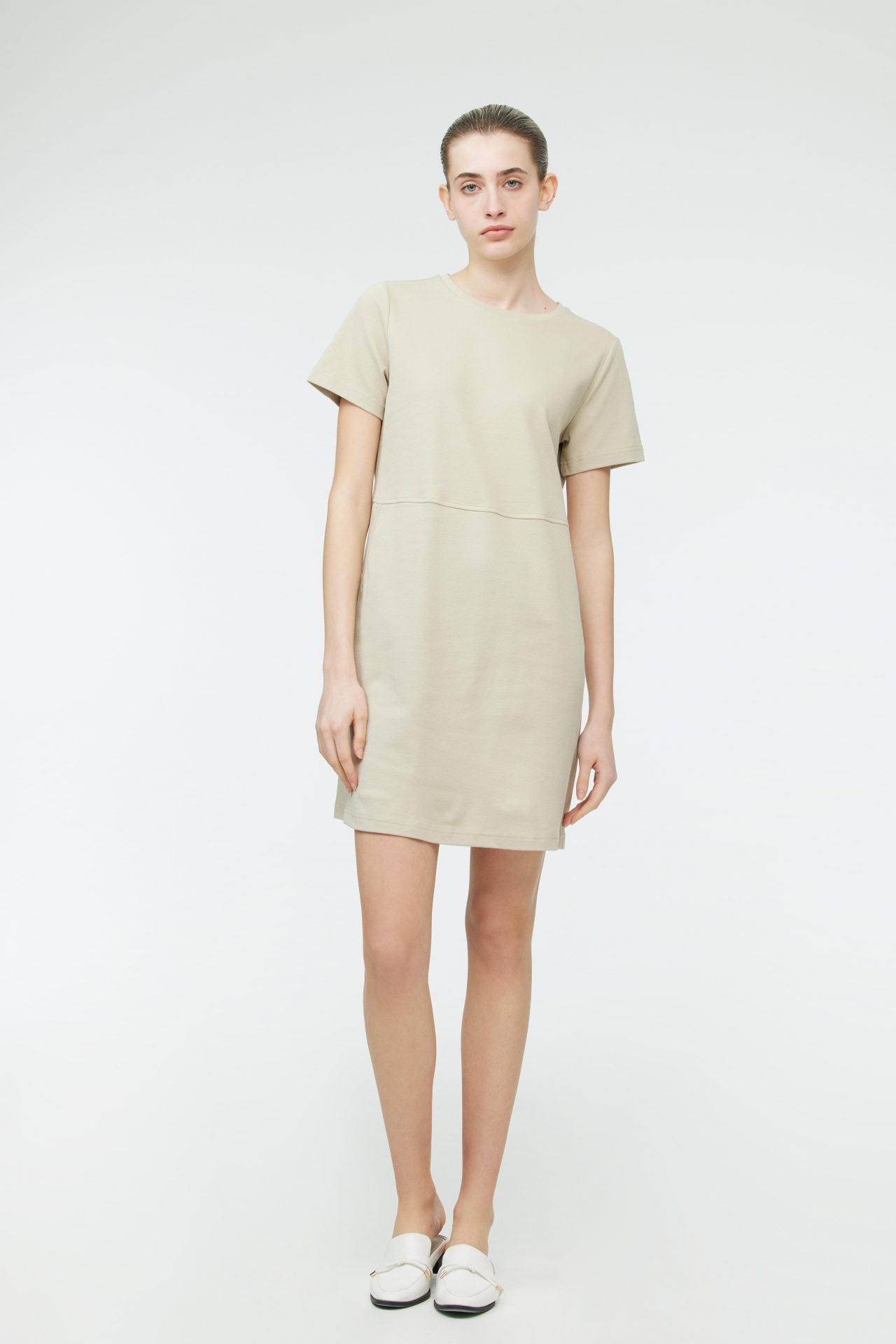 beige