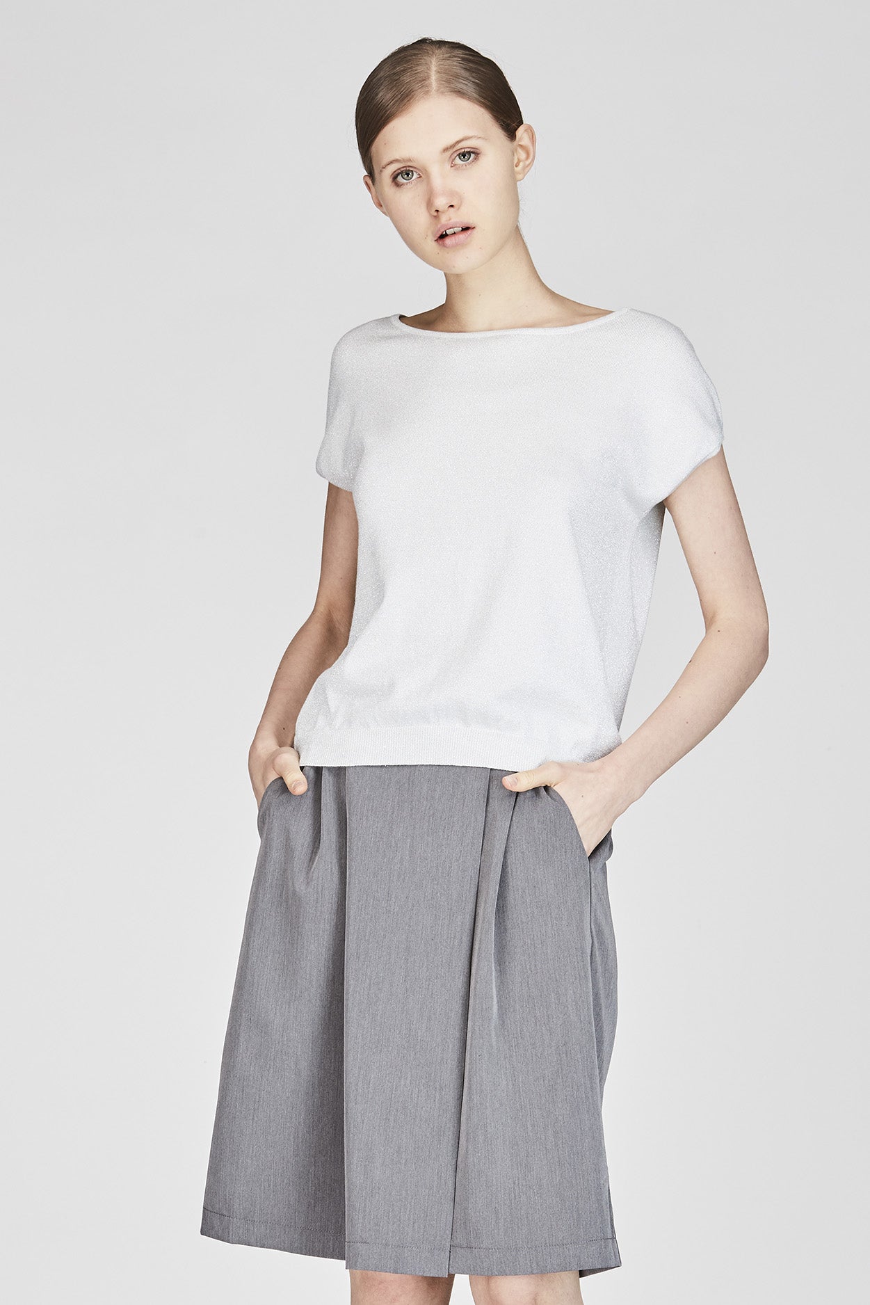 Round Neck Knit Top iORA