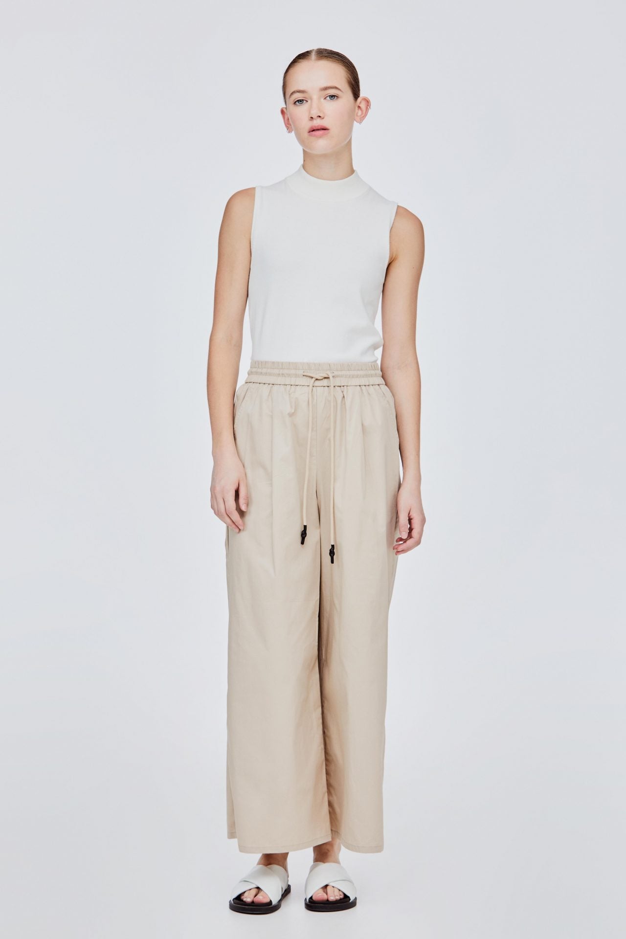 beige