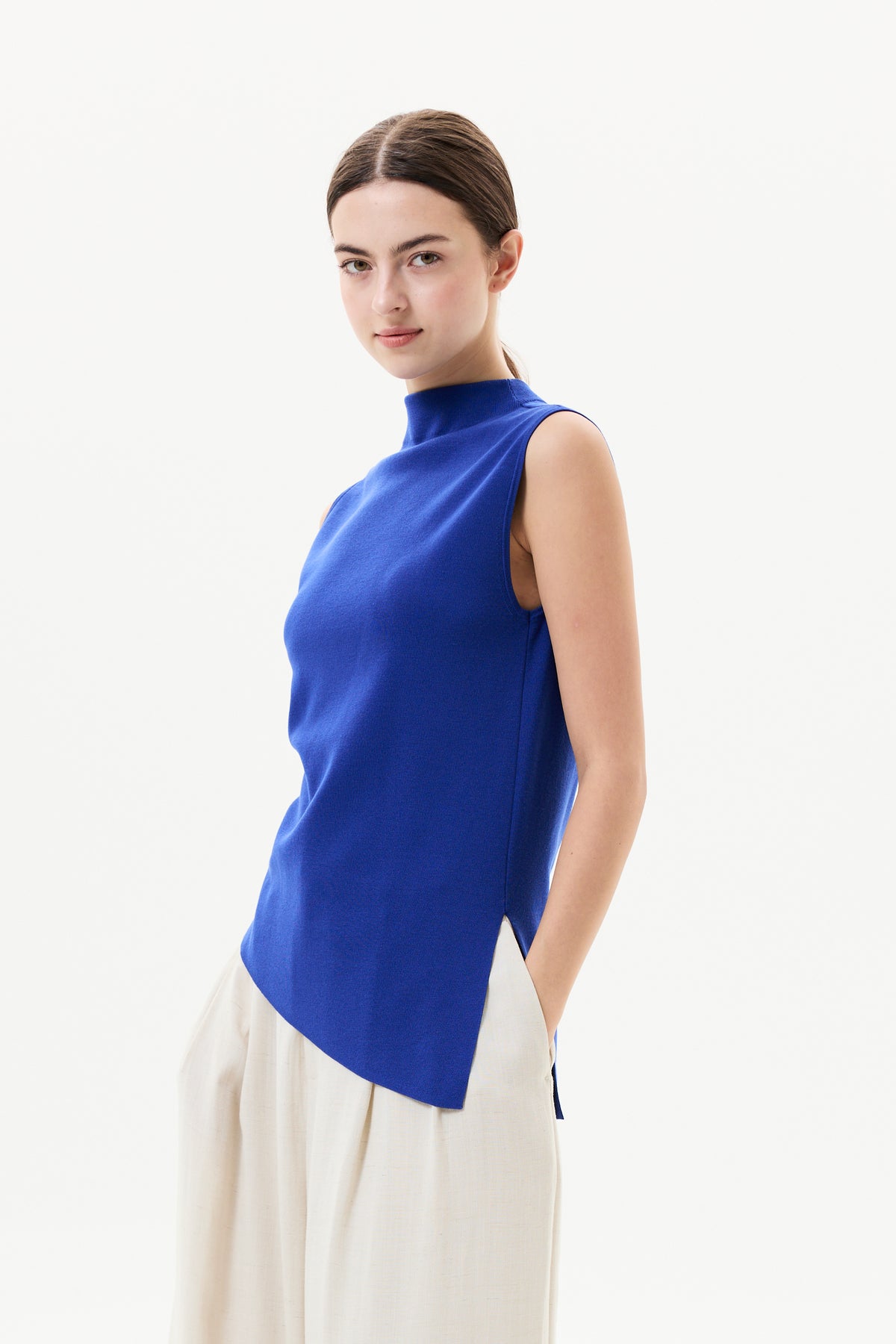 Asymmetrical Hem Knit Top