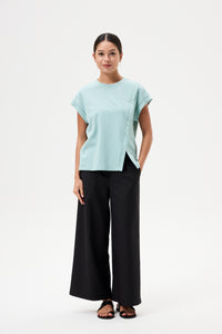 Asymmetrical Panel Top