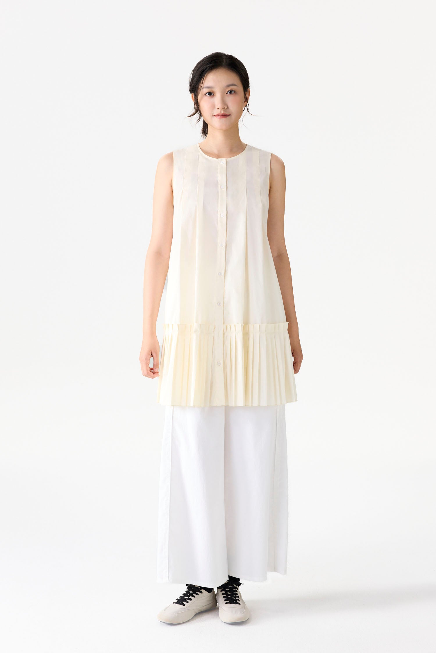 Pleated Hem Sleeveless Dress