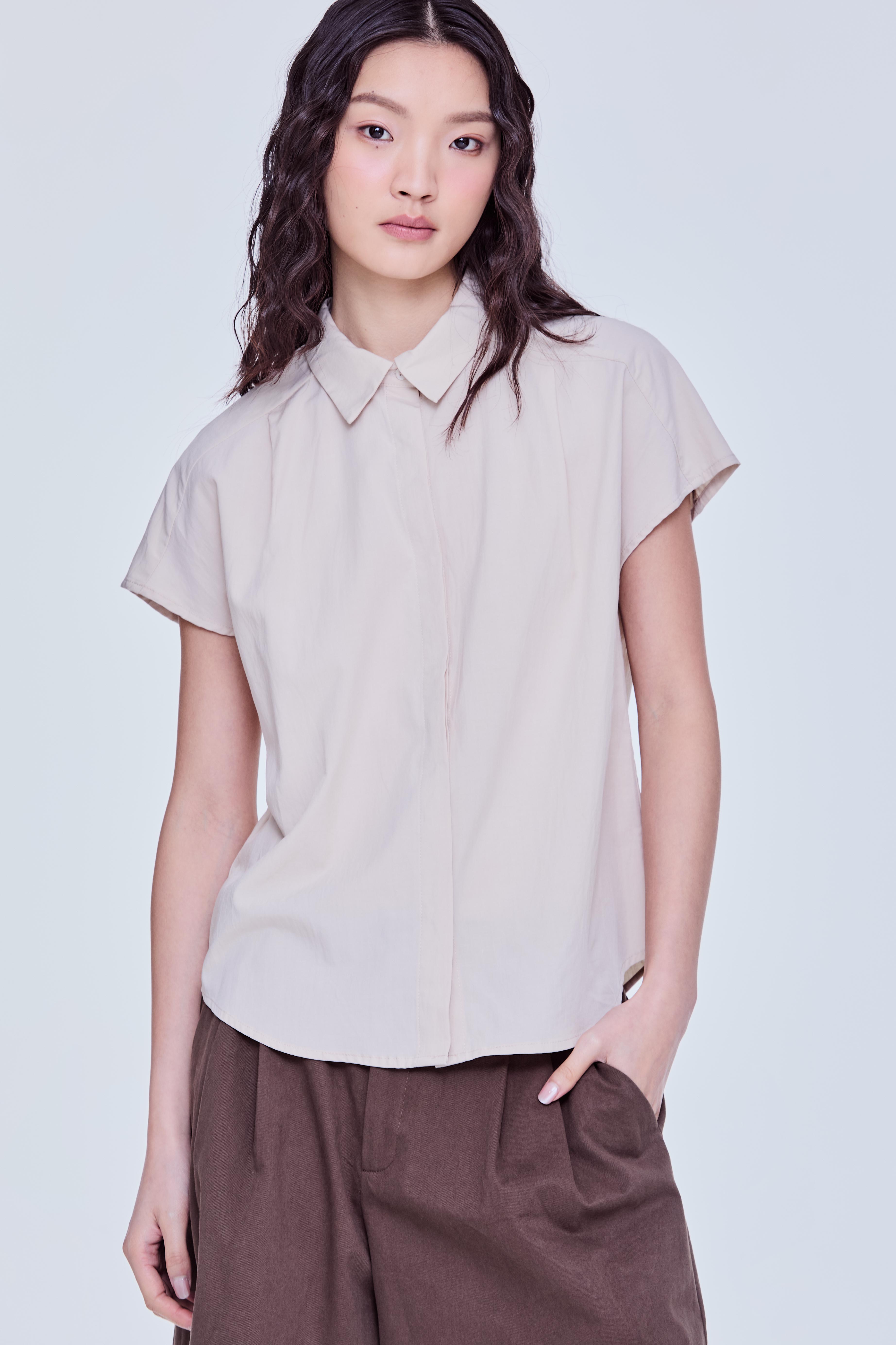 新品 iORA  Singapore トップス　ベージュ Shop Stylish Women's Tops & Blouses Online – Page 9 – iORA