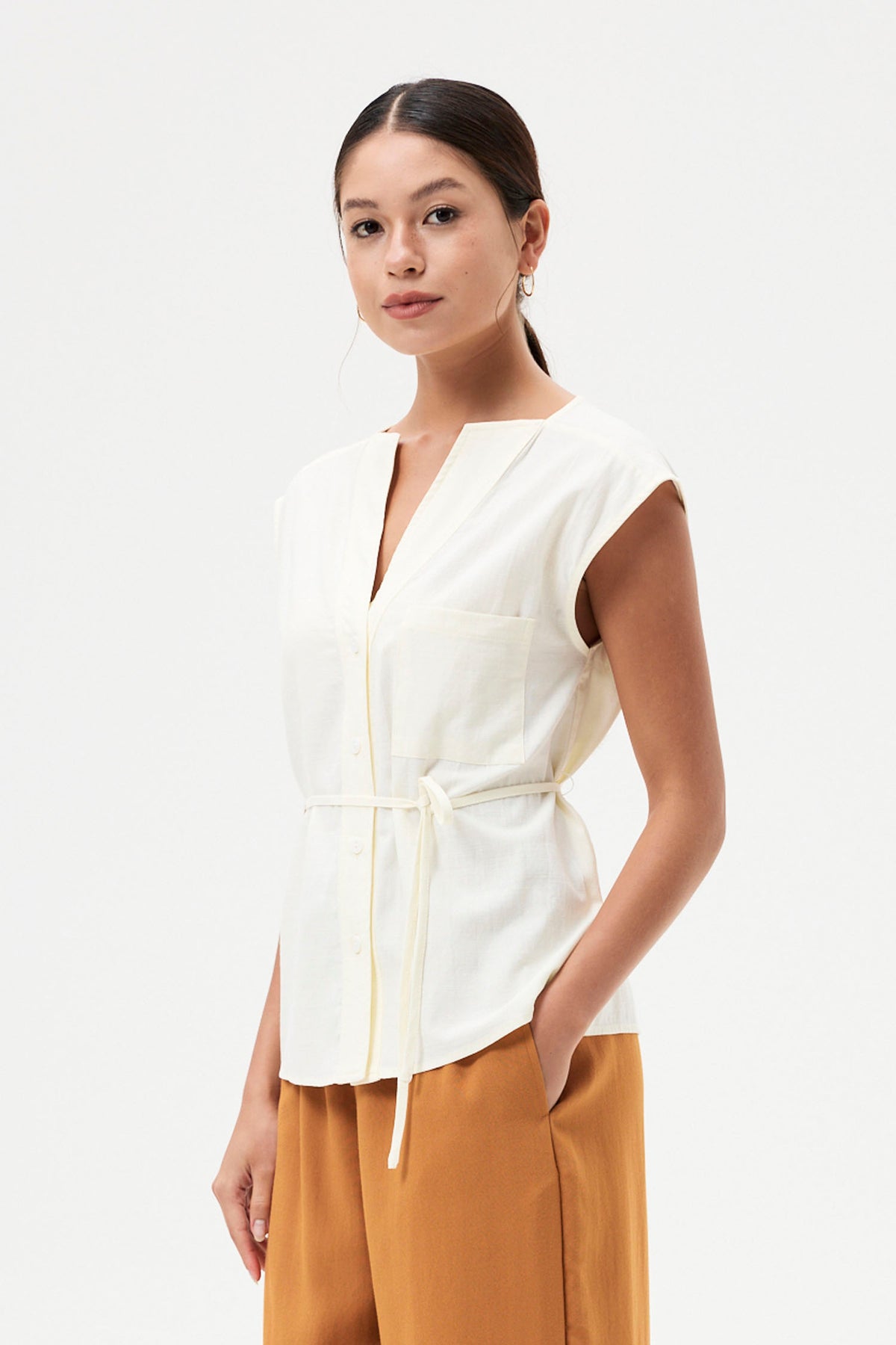 Low V-neck Button Down Vest Top