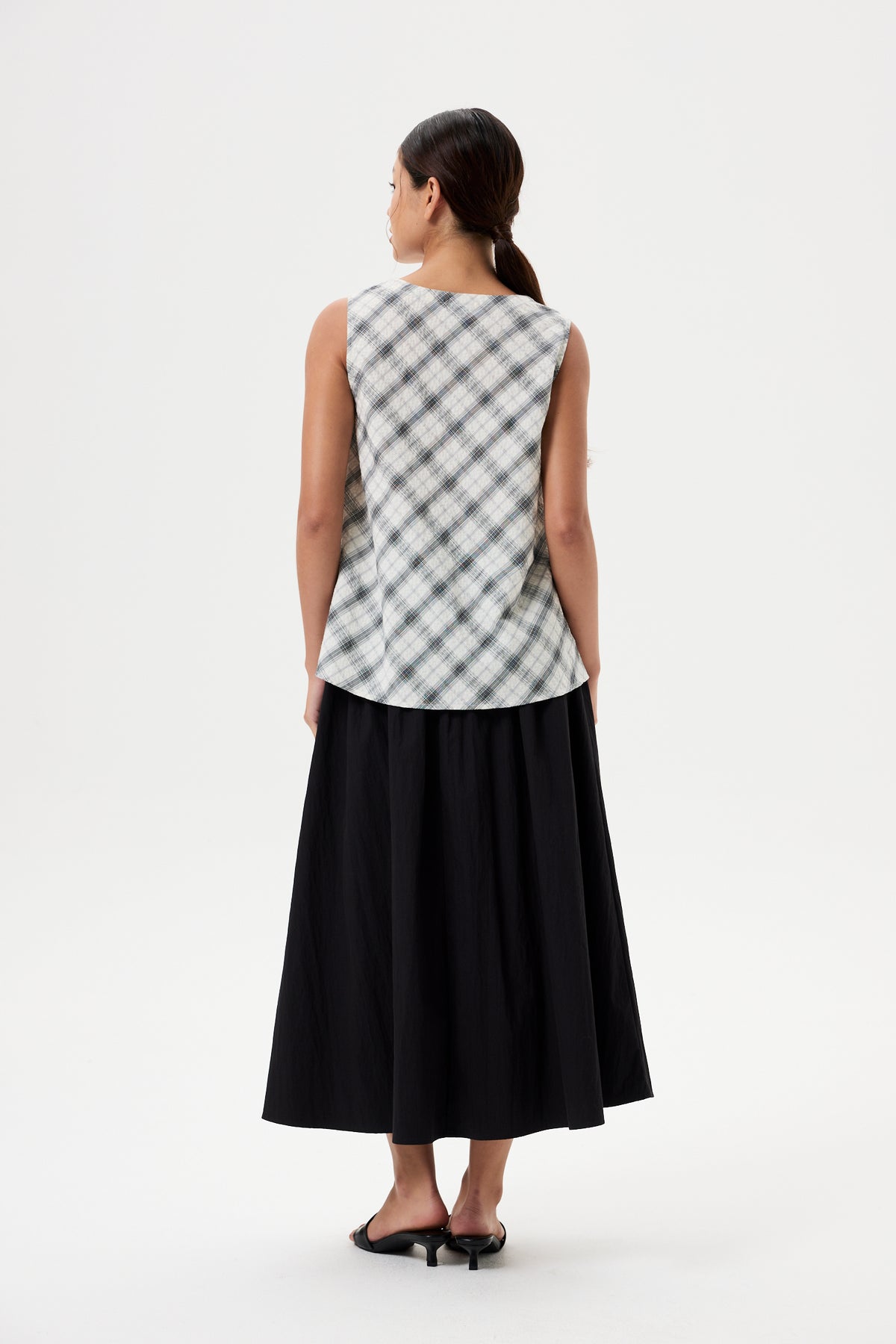 Checks Draped Cowl Sleeveless Top