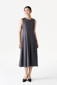 Sleeveless Pleated Dress