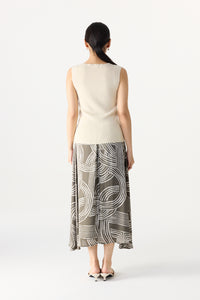 V-Neck Sleeveless Knit Top