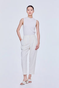 Pleated Tapered Pants