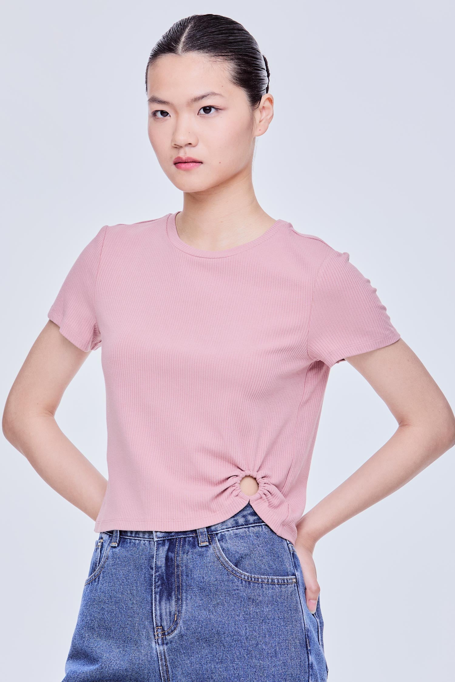 Ribbed Cinched Tee – iORA