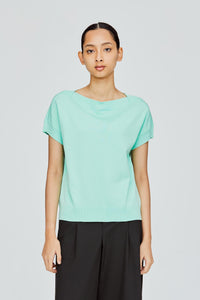 Boat Neck Knit Blouse