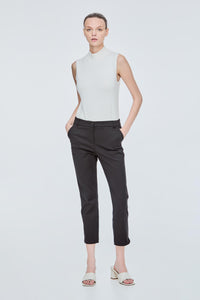 Basic Tapered Trousers