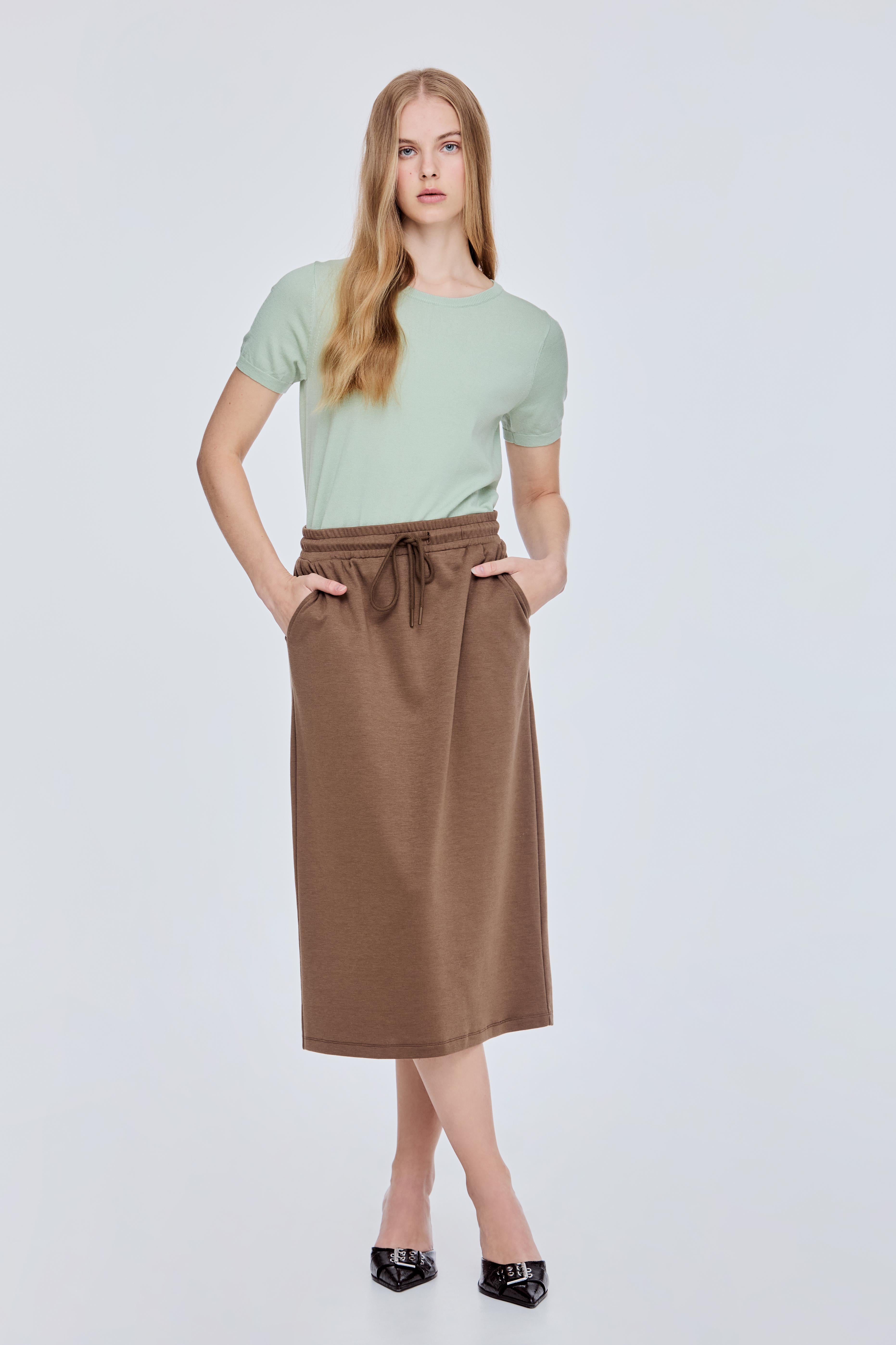 Straight Cut Jersey Skirt – iORA