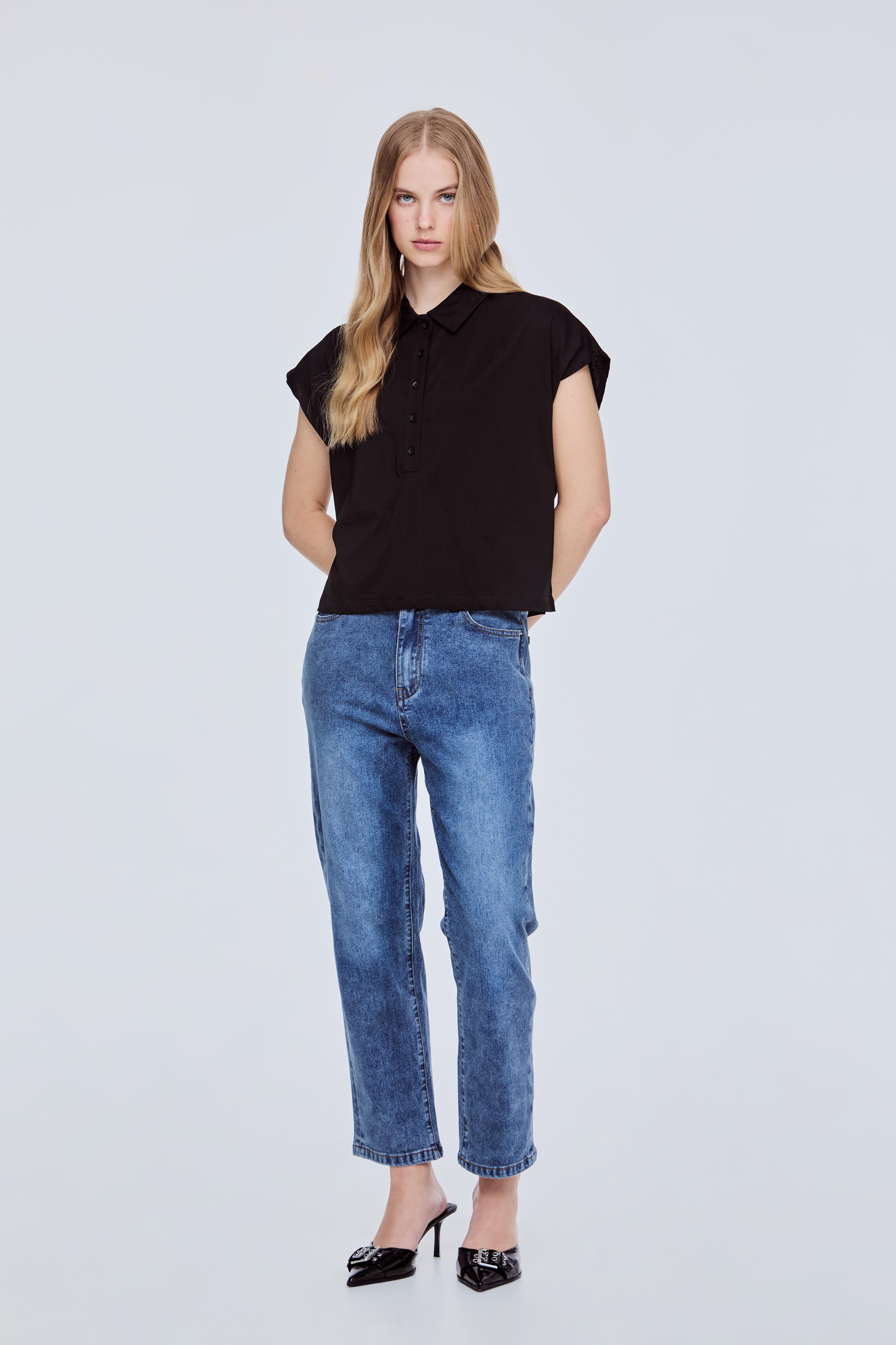Collared Magyar Tee