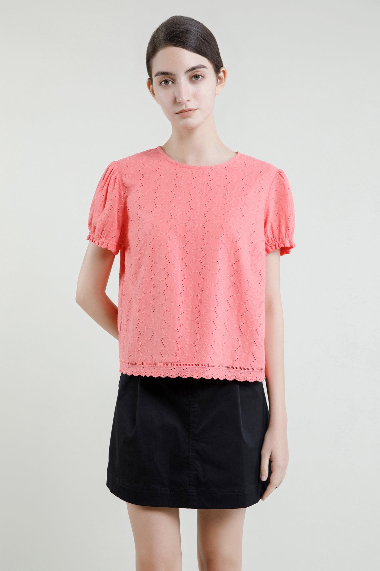 Broderie Puff Sleeves Blouse