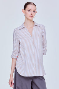 Collared V-Neckline Blouse
