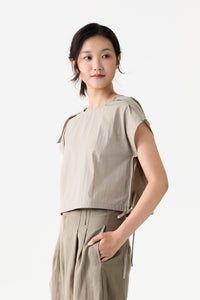 Relaxed Magyar Sleeve Top